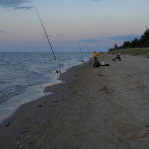 Makšķernieki Kolkasragā Makšķernieki Kolkasragā