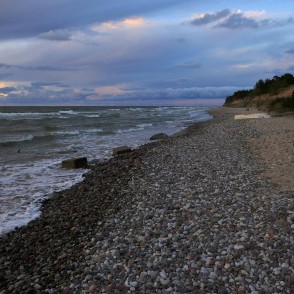 Staldzenes stāvkrasts vakarā Staldzenes stāvkrasts vakarā