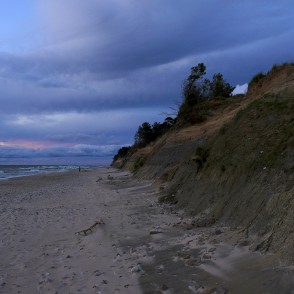 Staldzenes stāvkrasts vakarā Staldzenes stāvkrasts vakarā