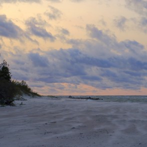 Saulriets Kolkasragā Saulriets Kolkasragā