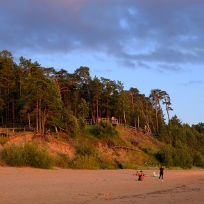 Baltā kāpa saulrietā Baltā kāpa saulrietā