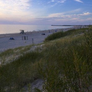 Skats no kāpām uz Ventspils pludmali Skats no kāpām uz Ventspils pludmali