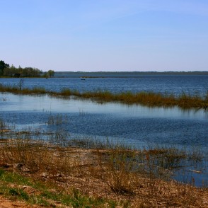 Burtnieku ezers pavasarī Burtnieku ezers pavasarī
