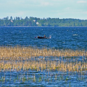 Laiva Rāznas ezerā Laiva Rāznas ezerā