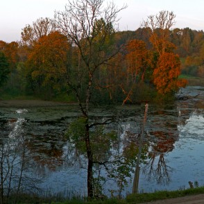 Embūtes pils dīķis Embūtes pils dīķis