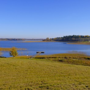 Ineša ezera ainava rudenī Ineša ezera ainava rudenī