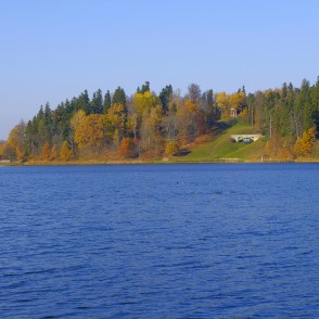 Skats uz Tempļa kalnu rudenī Skats uz Tempļa kalnu rudenī