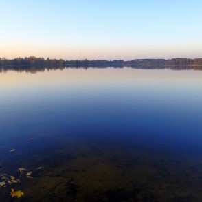 Stāmerienas ezers rudens vakarā Stāmerienas ezers rudens vakarā