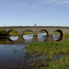 Kandavas velvju tilts pār Abavu Kandavas velvju tilts pār Abavu