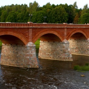 Kuldīgas velvju tilts Kuldīgas velvju tilts