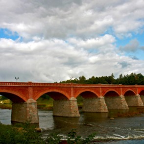 Kuldīgas velvju tilts Kuldīgas velvju tilts