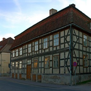 Hercoga aptieka (Baznīcas 10, Kuldīga) Hercoga aptieka (Baznīcas 10, Kuldīga)