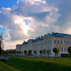 Rundāles pils muzejs Rundāles pils muzejs