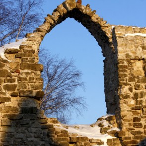 Kokneses pilsdrupas ziemā Kokneses pilsdrupas ziemā