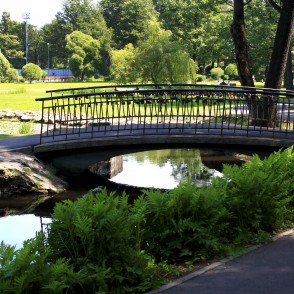 Tiltiņš pāri Mārupītei, Arkādijas parks, Rīga Tiltiņš pāri Mārupītei, Arkādijas parks, Rīga