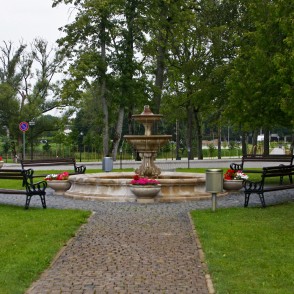 Skrundas muižas strūklaka Skrundas muižas strūklaka