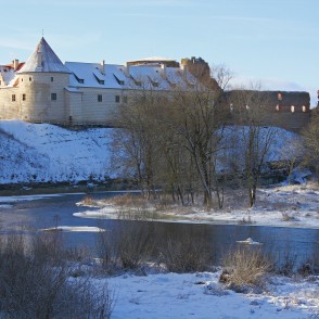 Bauskas viduslaiku pils ziemā Bauskas viduslaiku pils ziemā