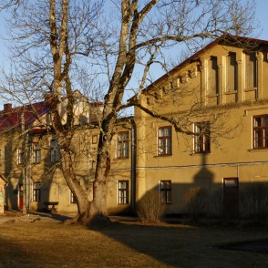School in Renda (Latvia) School in Renda (Latvia)