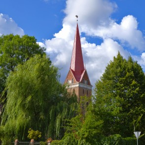 Jelgavas Svētās Annas evaņģēliski luteriskā baznīca Jelgavas Svētās Annas evaņģēliski luteriskā baznīca