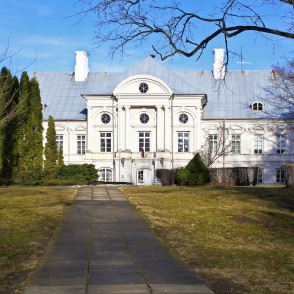 Skats uz Zaļenieku (Zaļo) muižu Skats uz Zaļenieku (Zaļo) muižu