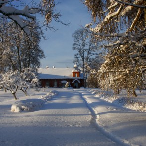 Ugāles pareizticīgo baznīca ziemā Ugāles pareizticīgo baznīca ziemā