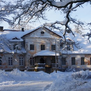 Popes muižas doktorāts ziemā Popes muižas doktorāts ziemā