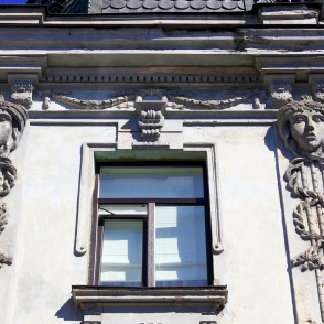 Ventspils, Pils Street 40, fragment Ventspils, Pils Street 40, fragment