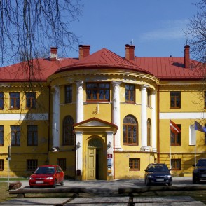 Tiņģeres muižas pils Tiņģeres muižas pils