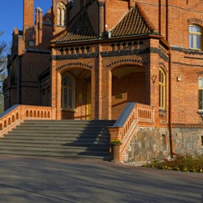 Jaunmoku pils ieejas portāls Jaunmoku pils ieejas portāls