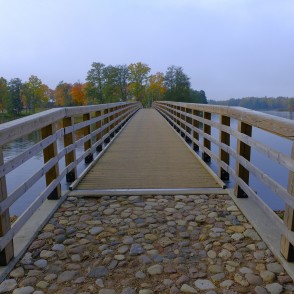 Gājēju tilts uz Marijas salu Gājēju tilts uz Marijas salu