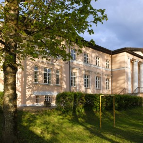 Tāšu-Padures muižas pils Tāšu-Padures muižas pils