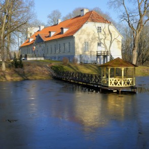 Apriķu muiža Apriķu muiža