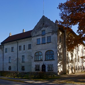 Dundagas pils priekšpuse Dundagas pils priekšpuse