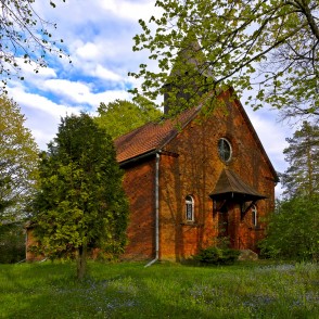 Rudbāržu evaņģēliski luteriskā baznīca Rudbāržu evaņģēliski luteriskā baznīca