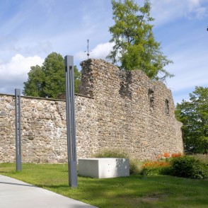 Valmieras viduslaiku pils drupas Valmieras viduslaiku pils drupas