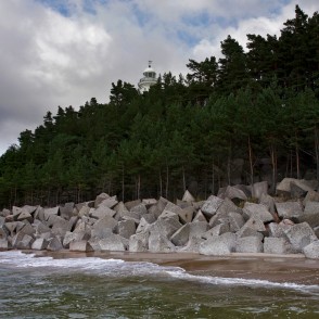 Užavas bāka no jūras puses Užavas bāka no jūras puses