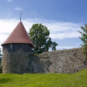 Livonijas ordeņa pils priekšpils Dienvidu tornis Livonijas ordeņa pils priekšpils Dienvidu tornis