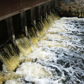 Ausekļu dzirnavu ūdens slūžas Ausekļu dzirnavu ūdens slūžas