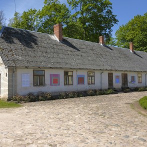 Saimniecības ēka pie Durbes pils Saimniecības ēka pie Durbes pils