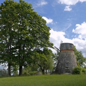 Lizuma vējdzirnavas Lizuma vējdzirnavas