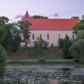 Aizputes Svētā Jāņa luterāņu baznīca Aizputes Svētā Jāņa luterāņu baznīca