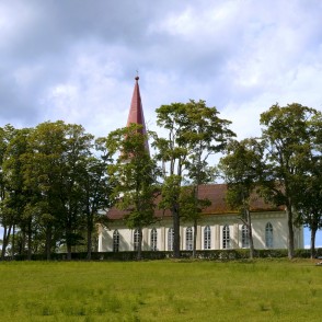 Tirzas evaņģēliski luteriskā baznīca Tirzas evaņģēliski luteriskā baznīca