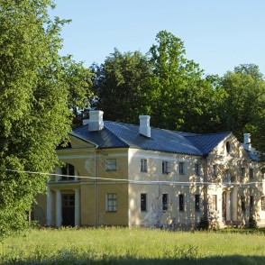 Elejas muižas teātra māja jeb klēts Elejas muižas teātra māja jeb klēts