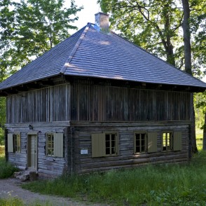 Lielplatones muižas vešūzis Lielplatones muižas vešūzis
