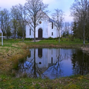 Gudenieku Svētā Jāņa Kristītāja Romas katoļu baznīca Gudenieku Svētā Jāņa Kristītāja Romas katoļu baznīca