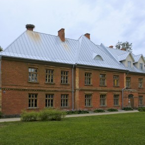 Vecgulbenes Sarkanā (Jaunā) pils Vecgulbenes Sarkanā (Jaunā) pils