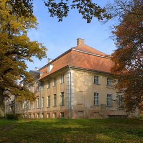 Ozolmuižas pils (Lappier) rudenī Ozolmuižas pils (Lappier) rudenī