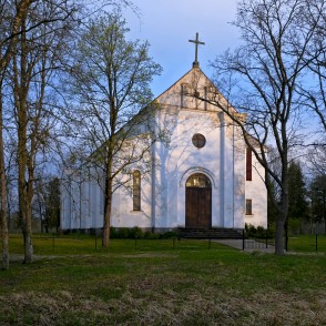 Gudenieku Svētā Jāņa Kristītāja Romas katoļu baznīca Gudenieku Svētā Jāņa Kristītāja Romas katoļu baznīca