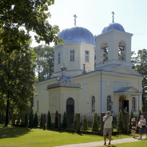 Rēzeknes Vissvētākās Dievdzemdētājas piedzimšanas pareizticīgo katedrāle Rēzeknes Vissvētākās Dievdzemdētājas piedzimšanas pareizticīgo katedrāle