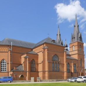 Rēzeknes Vissvētākās Jēzus Sirds Romas katoļu katedrāle Rēzeknes Vissvētākās Jēzus Sirds Romas katoļu katedrāle